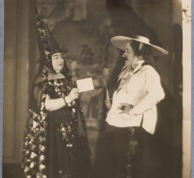 Ricard Viñes en un ball de disfresses a París l'any 1924..