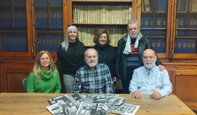 Donación de la revista Plec al Arxiu Municipal.