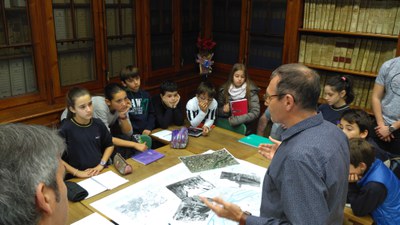 Els alumnes del col·legi Maristes visiten l'Arxiu Municipal de Lleida